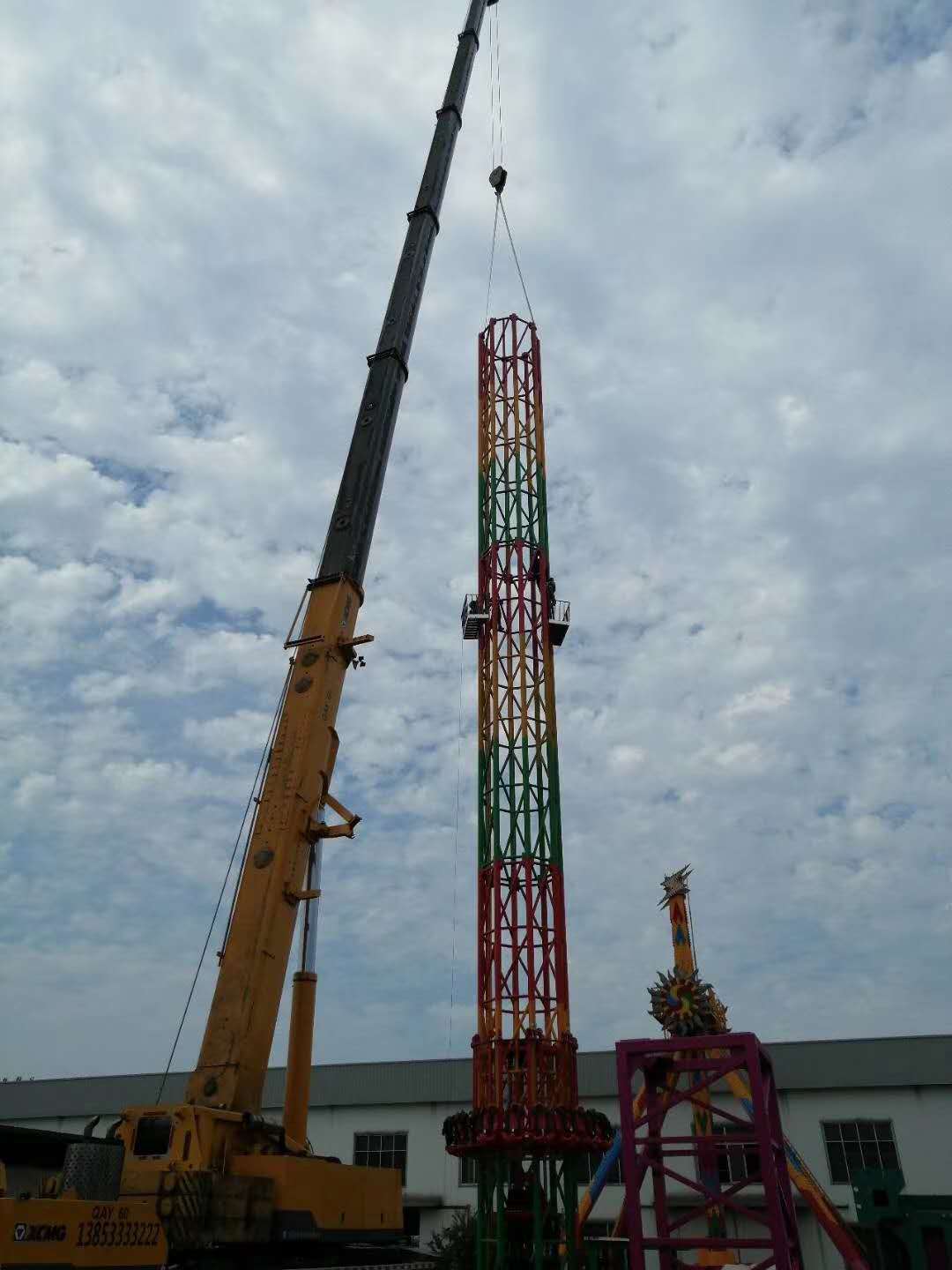 太空梭游乐设备