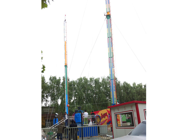 火箭蹦极（秦皇岛北戴河集发观光园）