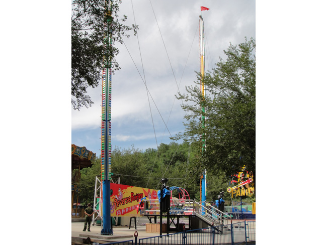 火箭蹦极（乌鲁木齐水上乐园）