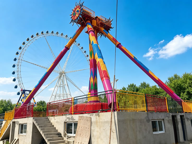 大摆锤（陕西汉中尤曼吉游乐世界）